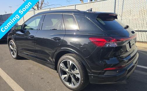 2024 Audi Q4 e-tron Premium Plus 55 quattro