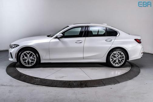 2025 BMW 330 xDrive