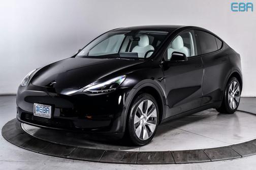 2022 Tesla Model Y Long Range Dual Motor All-Wheel Drive