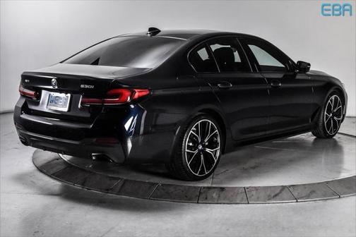 2022 BMW 530 i xDrive