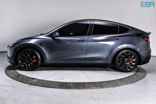 2022 Tesla Model Y Performance Dual Motor All-Wheel Drive