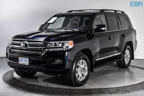2016 Toyota Land Cruiser Base