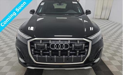 2025 Audi Q7 55 Premium Plus