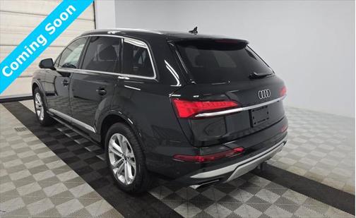 2025 Audi Q7 55 Premium Plus