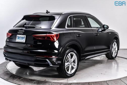 2020 Audi Q3 45 S line Premium
