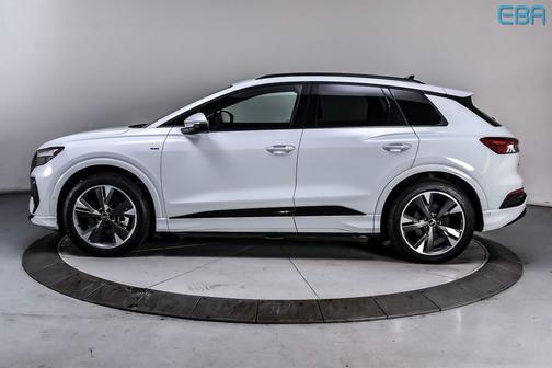 2024 Audi Q4 e-tron Premium Plus 55 quattro