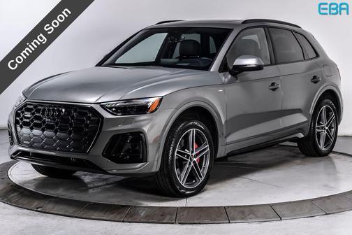 Chronos Gray Metallic 2024 Audi Q5 e 55 S line Prestige