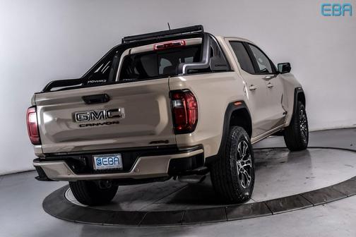 2024 GMC Canyon AT4