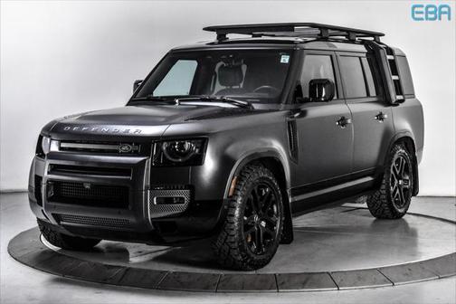 2024 Land Rover Defender 130 P400 Outbound