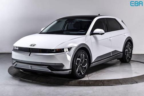 Atlas White 2023 Hyundai IONIQ 5 Limited