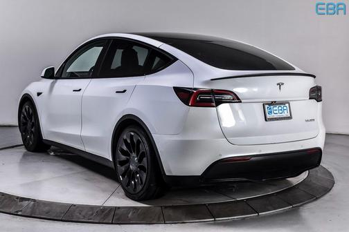2022 Tesla Model Y Performance Dual Motor All-Wheel Drive
