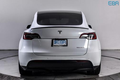2022 Tesla Model Y Performance Dual Motor All-Wheel Drive