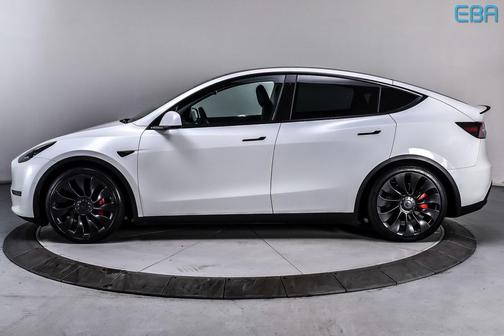 2022 Tesla Model Y Performance Dual Motor All-Wheel Drive