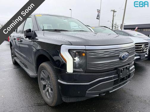 Agate Black Metallic 2023 Ford F-150 Lightning LARIAT