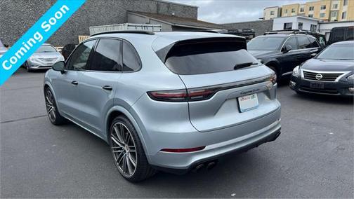 2021 Porsche Cayenne Turbo