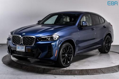 2023 BMW X4 xDrive30i
