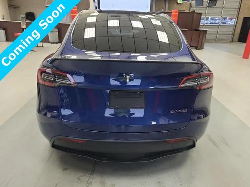 2022 Tesla Model Y Performance Dual Motor All-Wheel Drive