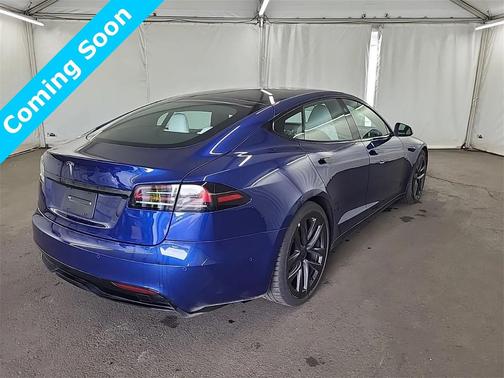 2022 Tesla Model S Base