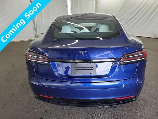 2022 Tesla Model S Base