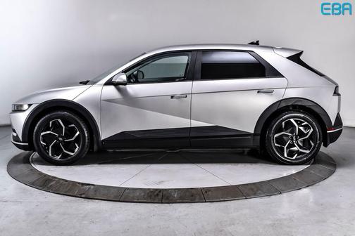 Gravity Gold (Matte Gold) 2023 Hyundai IONIQ 5 SEL