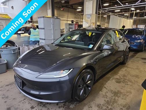 2025 Tesla Model 3 Long Range