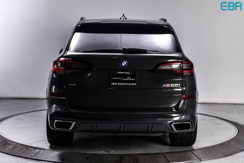 2023 BMW X5 M50i