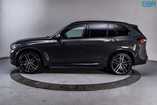 2023 BMW X5 M50i