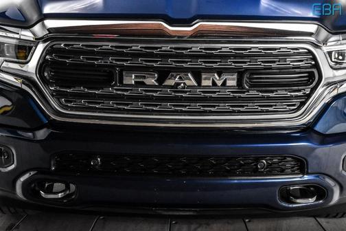 Photo 4 of 25 of 2019 RAM 1500 Limited