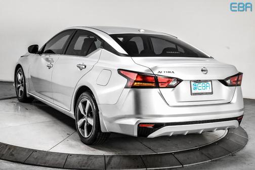 Photo 4 of 29 of 2019 Nissan Altima 2.5 S