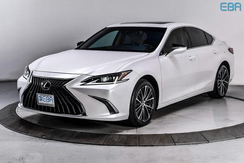 2024 Lexus ES 300h Base