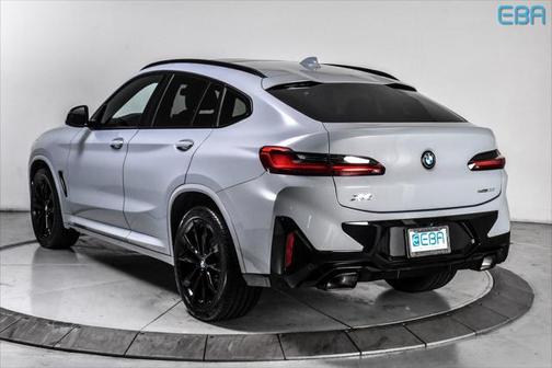 2023 BMW X4 xDrive30i
