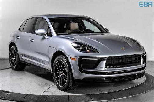 2022 Porsche Macan Base