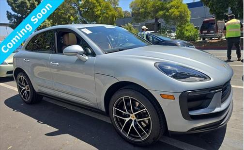 2022 Porsche Macan Base