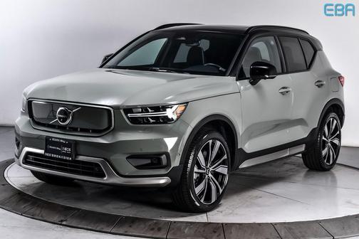 2022 Volvo XC40 Recharge Pure Electric P8 Twin Ultimate
