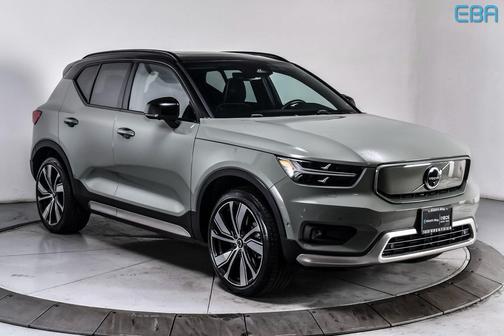 2022 Volvo XC40 Recharge Pure Electric P8 Twin Ultimate