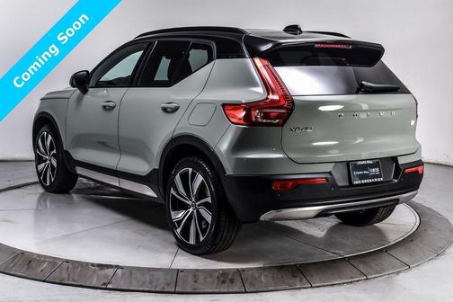 2022 Volvo XC40 Recharge Pure Electric P8 Twin Ultimate