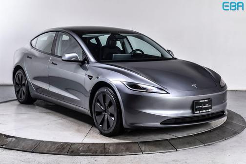 2025 Tesla Model 3 Long Range
