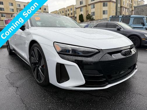 2022 Audi RS e-tron GT quattro