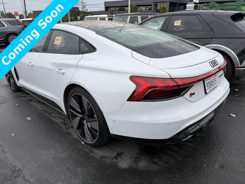 2022 Audi RS e-tron GT quattro