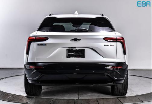 Iridescent Pearl Tricoat 2024 Chevrolet Blazer EV eAWD RS
