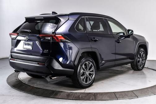 Blueprint 2025 Toyota RAV4 Hybrid XLE Premium