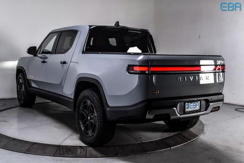 2022 Rivian R1T Adventure