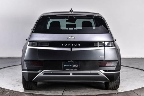 Shooting Star (Matte Gray) 2024 Hyundai IONIQ 5 SEL