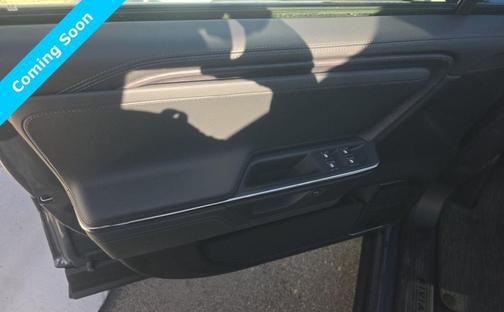 2025 Rivian R1S Adventure Dual Motor Standard Pack