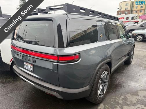 2025 Rivian R1S Adventure Dual Motor Standard Pack