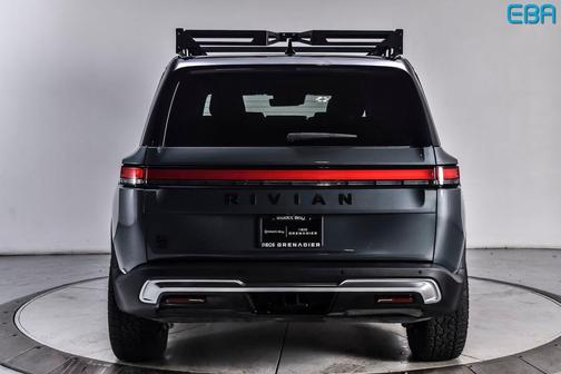 2025 Rivian R1S Adventure Dual Motor Standard Pack