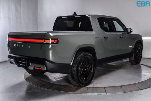 Launch Green 2022 Rivian R1T Launch Edition