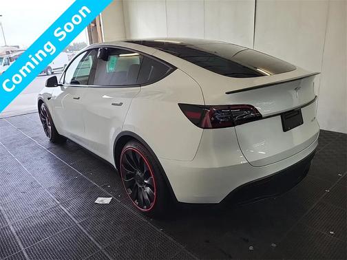 2023 Tesla Model Y Performance Dual Motor All-Wheel Drive