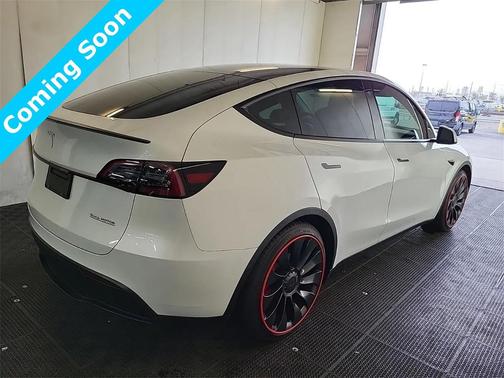 2023 Tesla Model Y Performance Dual Motor All-Wheel Drive