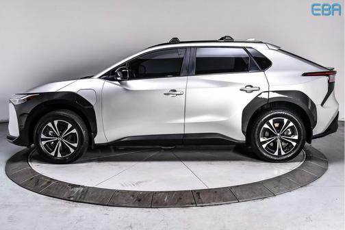 2024 Toyota bZ4X XLE